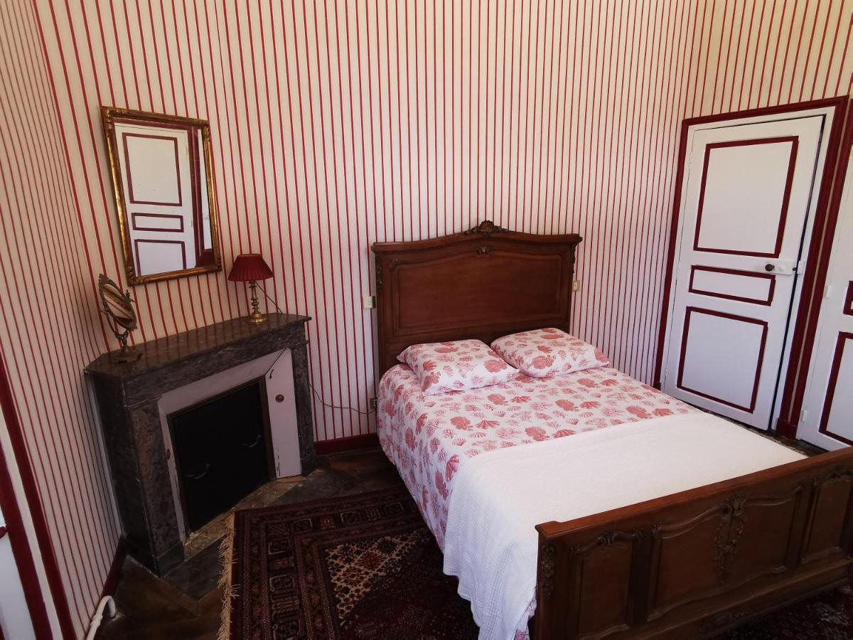 Hotel Chateau De Launay Guen Plémet Esterno foto