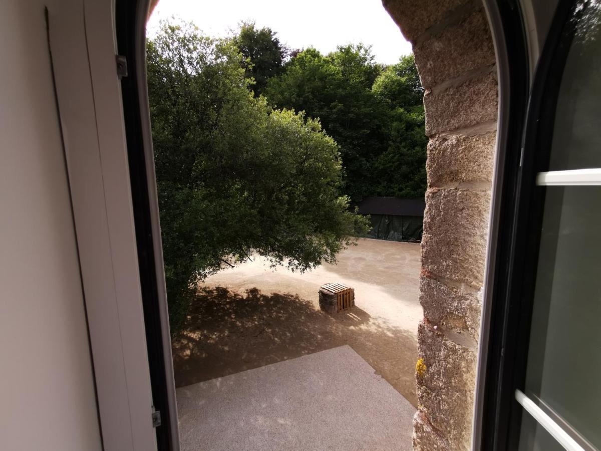 Hotel Chateau De Launay Guen Plémet Esterno foto