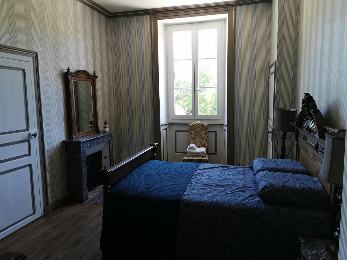 Hotel Chateau De Launay Guen Plémet Esterno foto