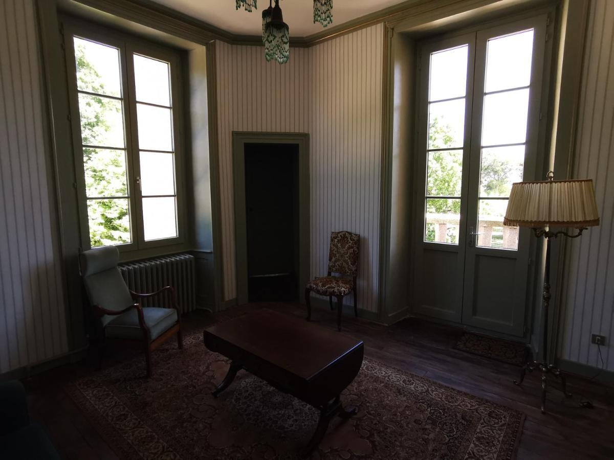 Hotel Chateau De Launay Guen Plémet Esterno foto