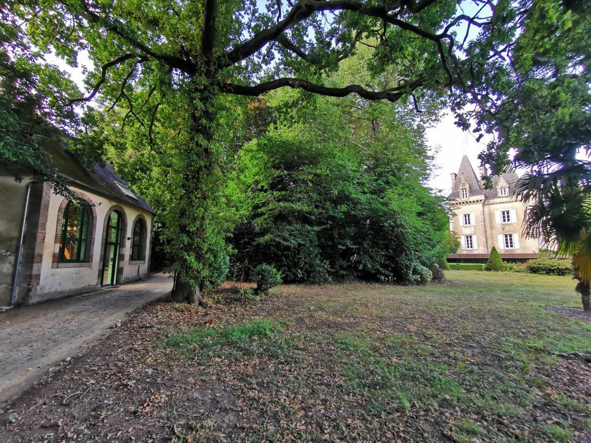 Hotel Chateau De Launay Guen Plémet Esterno foto